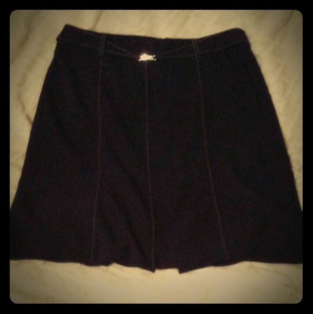Simple black skirt